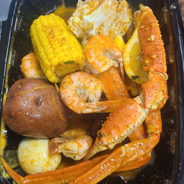 1/2 Lb Seafood Bag.