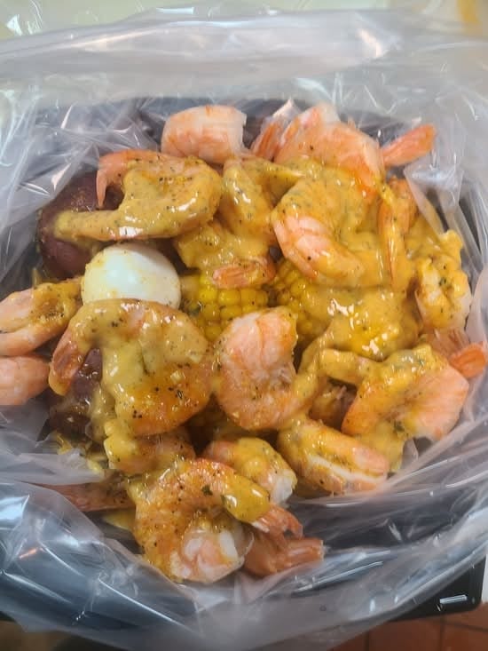 1 Lb Shrimp Bag.